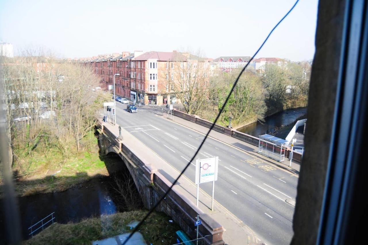 Glasgow Apartment Transport Links & Street Parking Εξωτερικό φωτογραφία